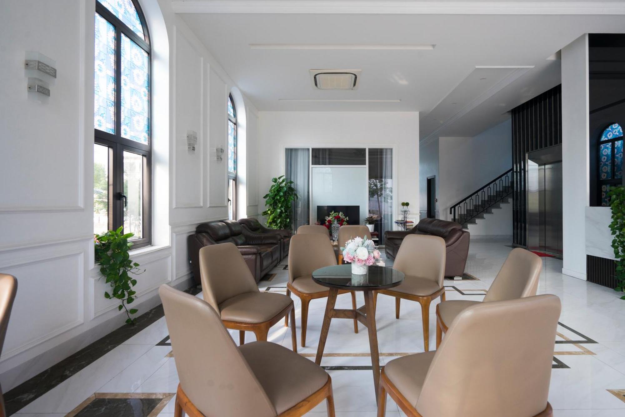 Boston Hotel Ha Long Buitenkant foto